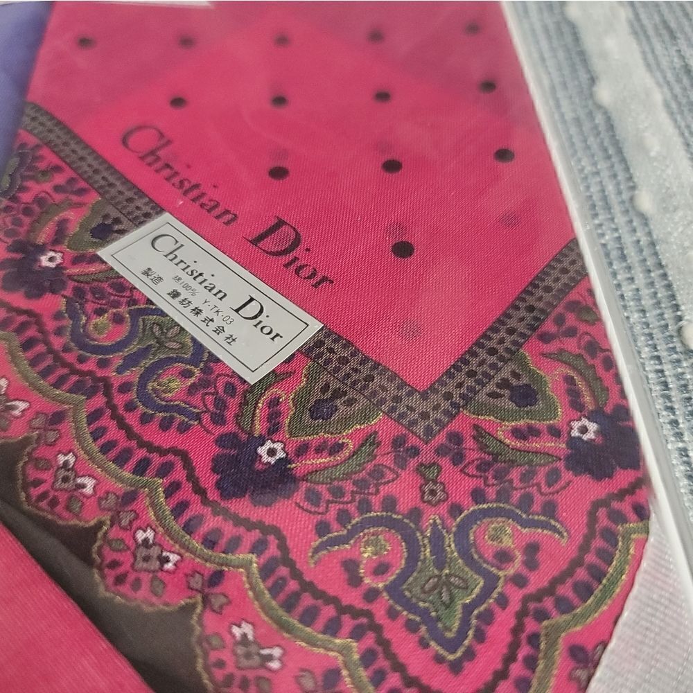 CHRISTIAN DIOR Vintage Handkerchief Set - Picture 4 of 8